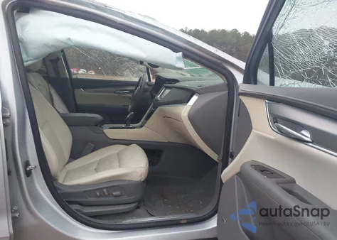 2017 Cadillac Xt5 Luxury z USA, uszkodzony, nr VIN 1GYKNBRS5HZ217040